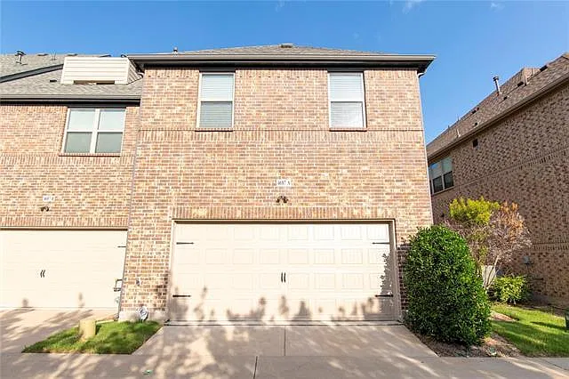 3 bed, 2.5 bath, 1984 sqft, $3,000 — Photo 4