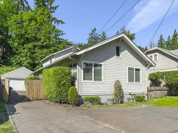 21815 Willamette Dr, West Linn, OR 97068