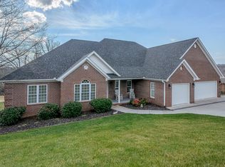352 Independence Dr, Jefferson City, TN 37760
