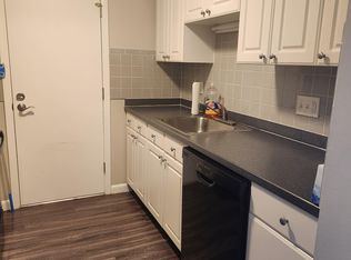 16 Brookside Ave #17, Worcester, MA 01602