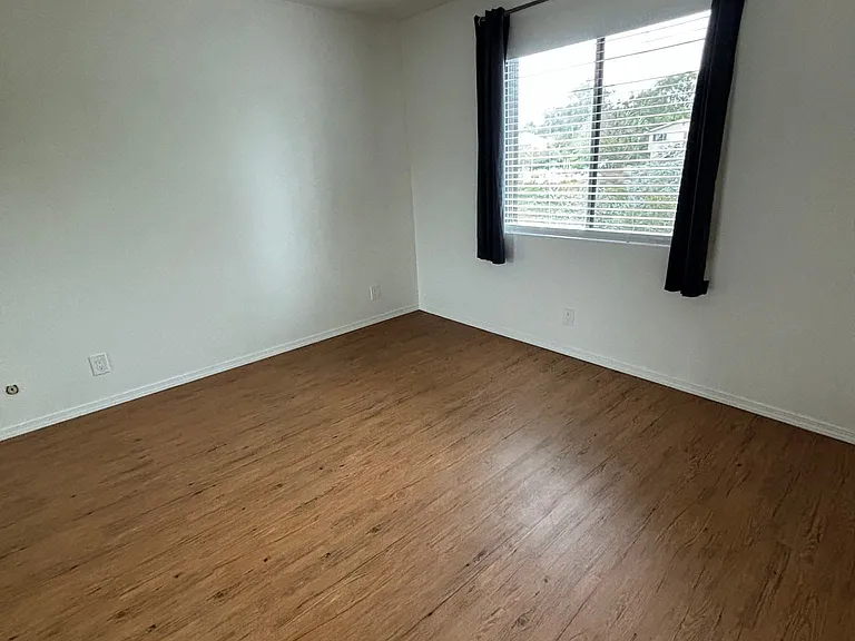 4732 Iroquois Ave #R — Photo 21