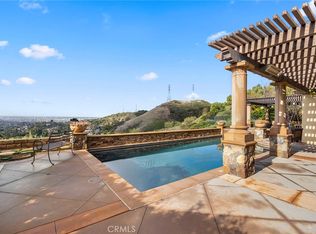 2608 N San Miguel Dr, Orange, CA 92867