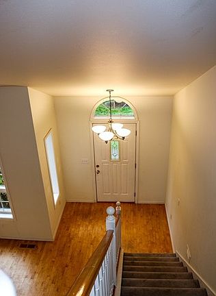 3rd image of 851 Anthony Ct SW