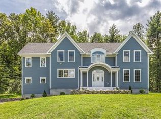3 Crescent Meadow Ln, Georgetown, MA 01833