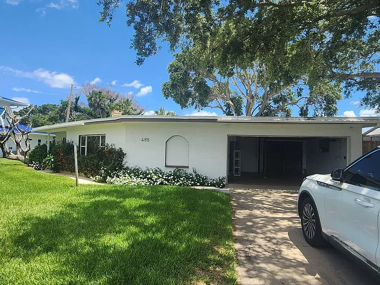 485 N Shore Dr — Photo 8