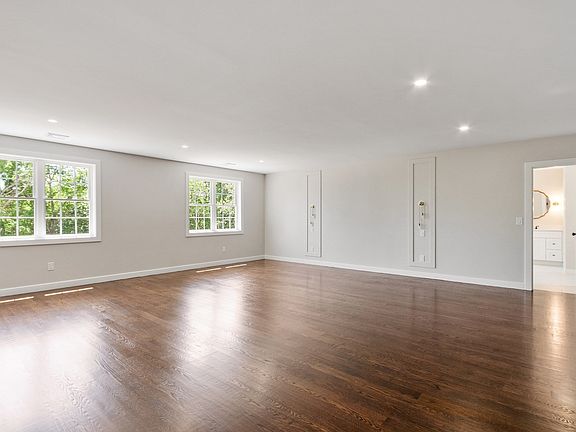 5th image of 86 High St