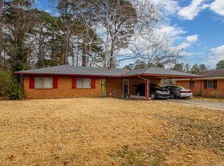 7215 Cloverdale Dr, Little Rock, AR 72209