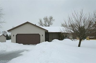1st image of 34395 N Brookwood