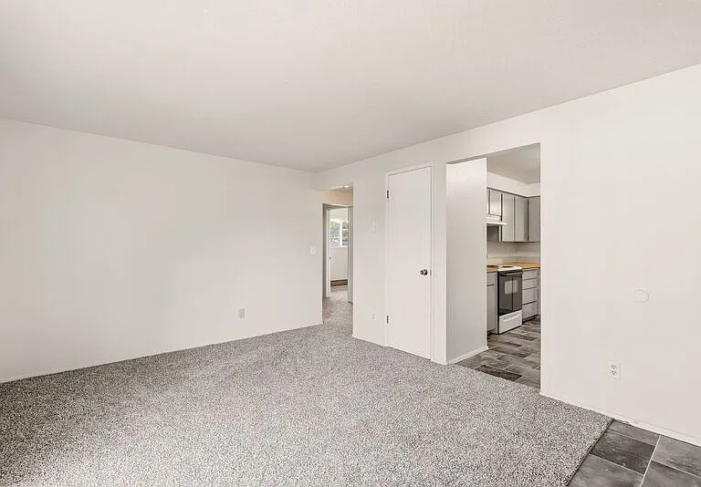 13121 E Skyview Ave #3 — Photo 7