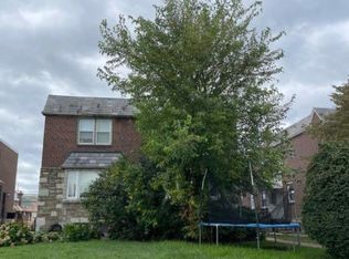 2120 Vista St, Philadelphia, PA 19152