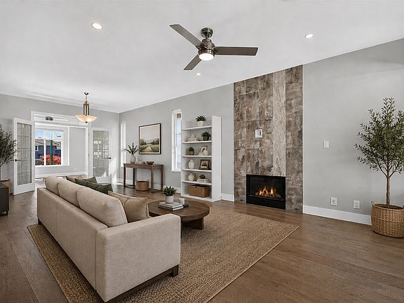 3rd image of 4809 Georgia St