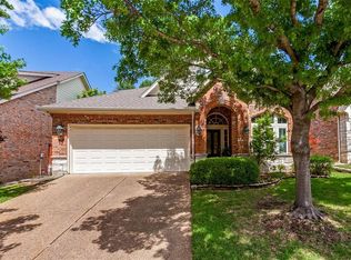 1740 Glenlivet Dr, Dallas, TX 75218