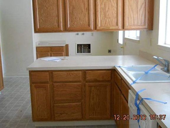 3rd image of 10531 Schilling Cir