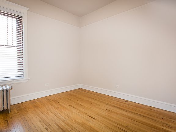 5th image of 5439 S Woodlawn Ave #5445-3W