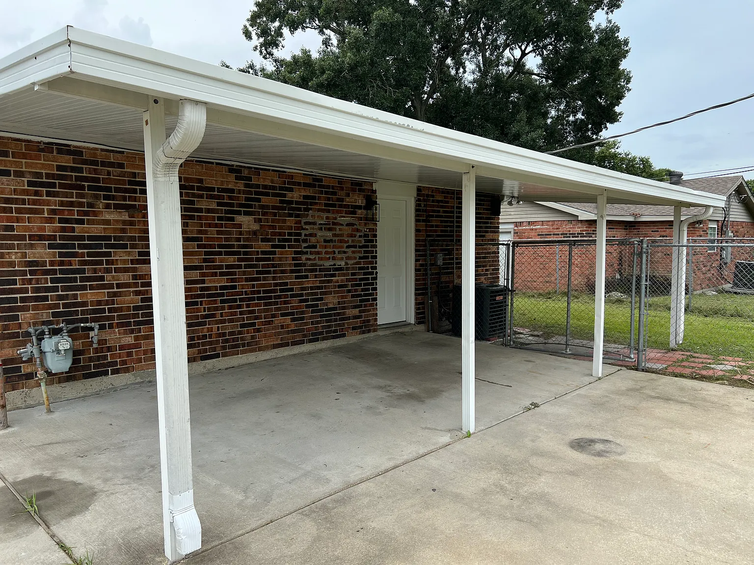 3 bed, 1350 sqft, $1,825 — Photo 3