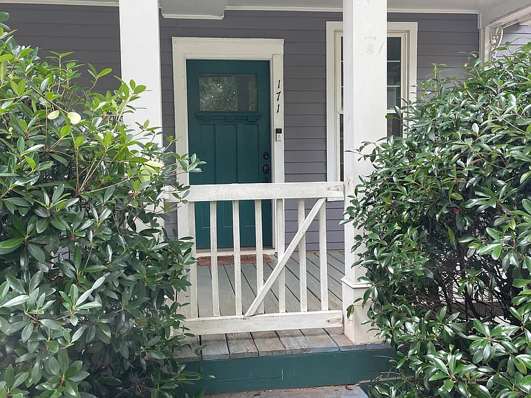 171 Warren St SE — Photo 7