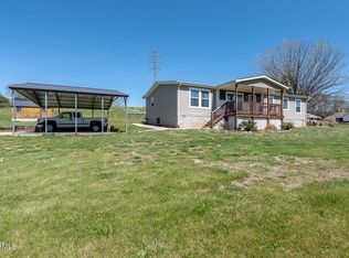 2824 Mentor Rd, Louisville, TN 37777