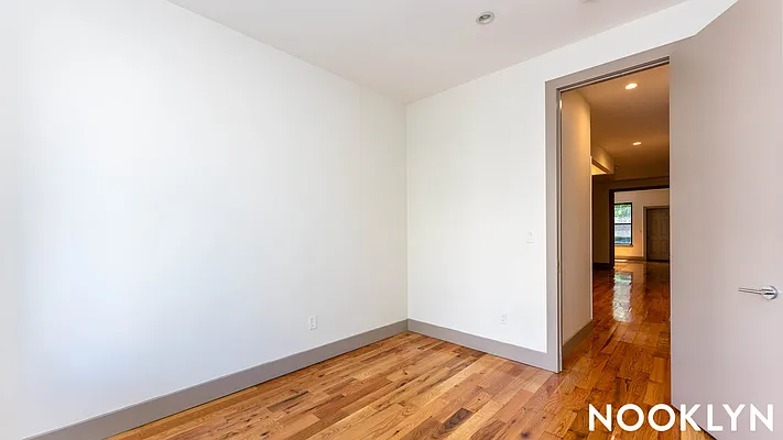 Rented by Nooklyn NYC LLC | media 16