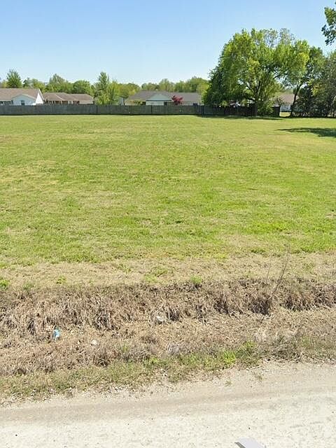 2nd image of W Ritter Rd