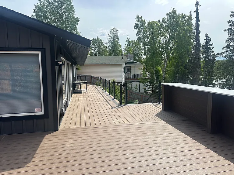 309 Riverside Dr — Photo 5