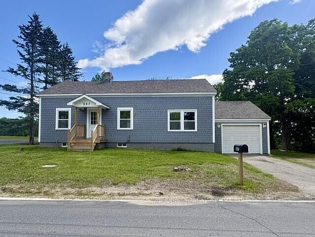 1st image of 887 Foxes Ridge Road