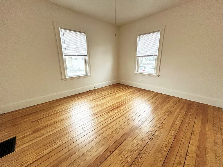 1808 River St #1 — Photo 7