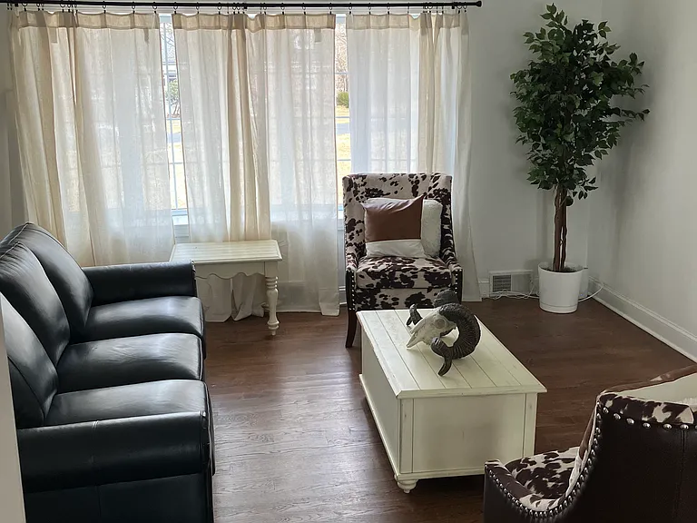 740 Winchester Rd — Photo 10