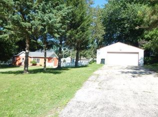 318 W Racine St, Jefferson, WI 53549