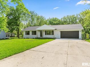 85 Pakey Rd, Springfield, IL 62712