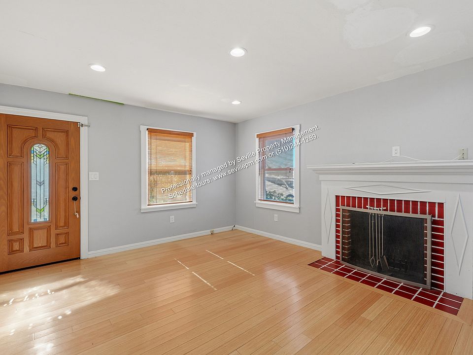 7850 Crest Ave, Oakland, CA 94605 | Zillow