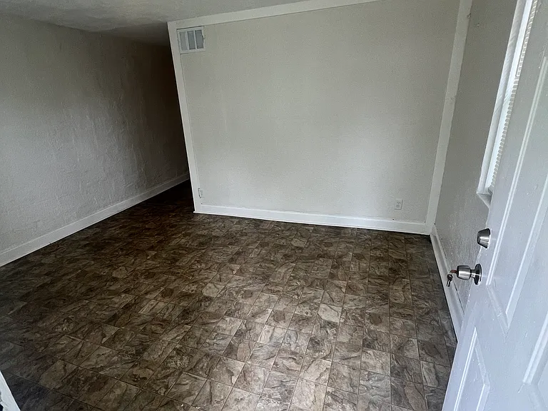 1817 Baldwin St #3 — Photo 3