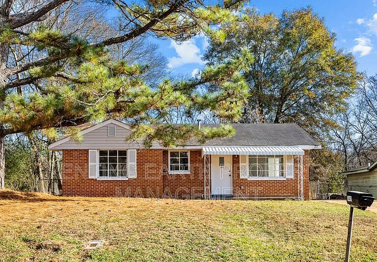 1441 Creel St — Photo 1
