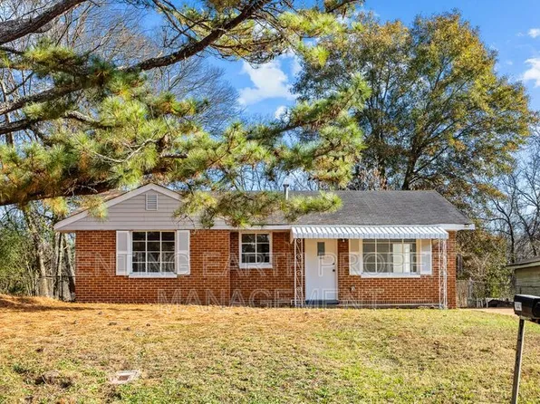 1441 Creel St, Birmingham, AL 35228