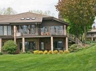 2901 Fox Run #D1, Appleton, WI 54914