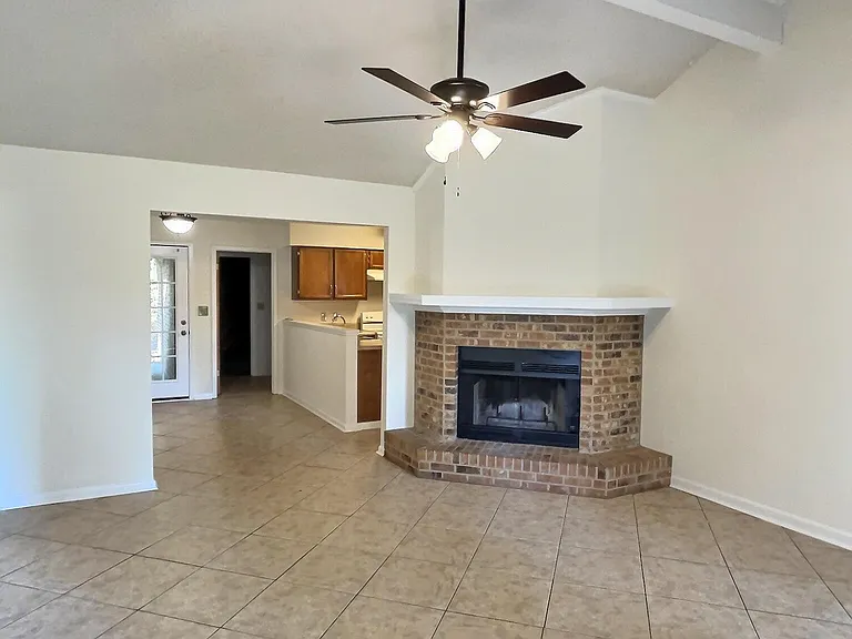 9216 Pointe Aux Chenes Rd — Photo 3