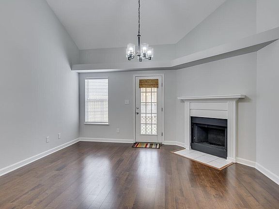 3rd image of 524 Brians Way