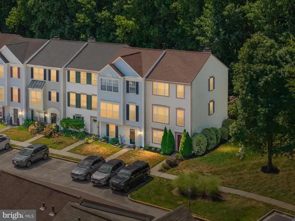 1511 Ashburnham Dr, Crofton, MD 21114