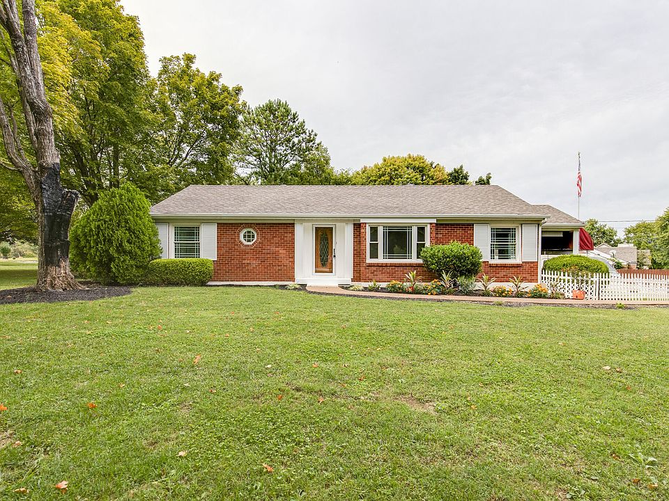 1st image of 417 Weaver Dr