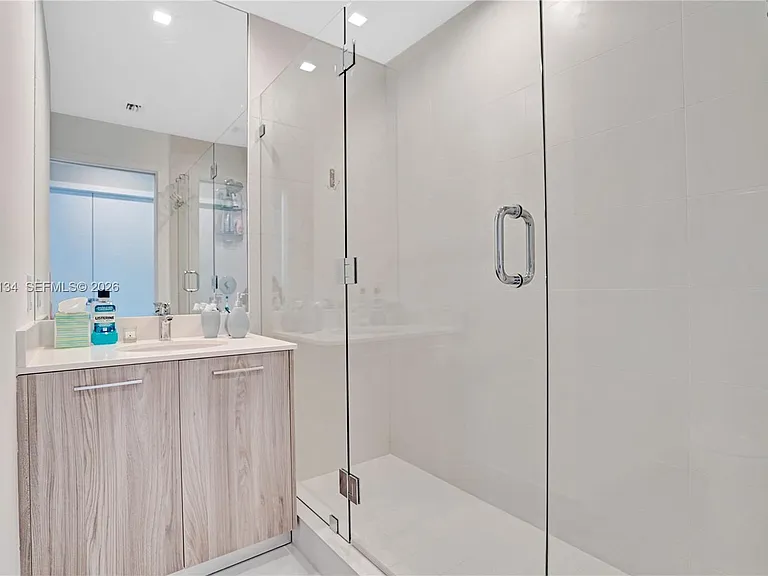 501 NE 31st St #Penthouse 4102 — Photo 18