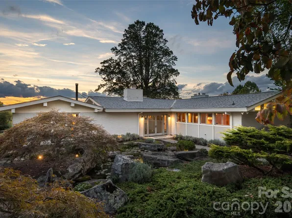 92 Horizon Hill Rd, Asheville, NC 28804