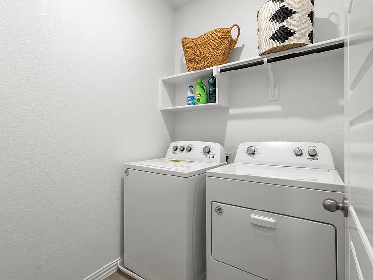 7557 Sheboygan Ave — Photo 33