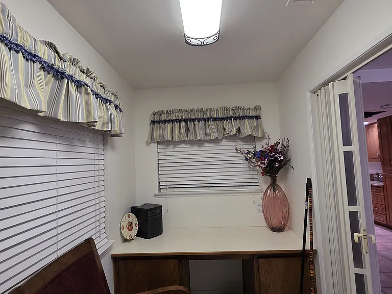 3154 Valaria Dr — Photo 21