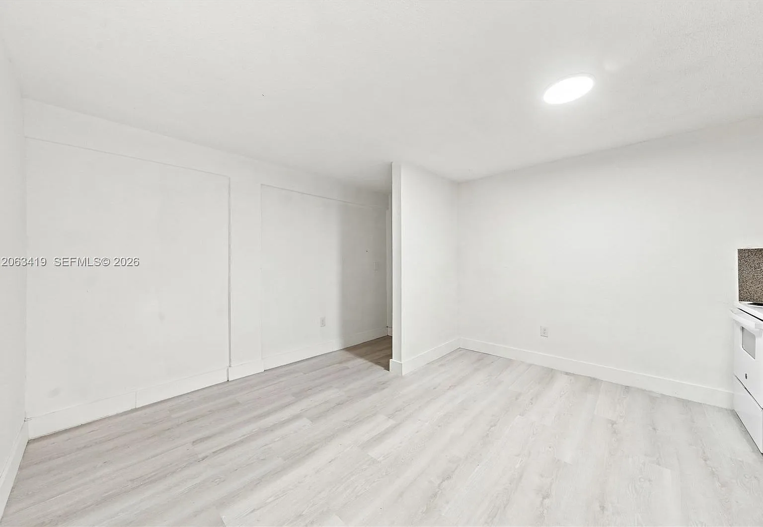 2 bed, $2,500 — Photo 3