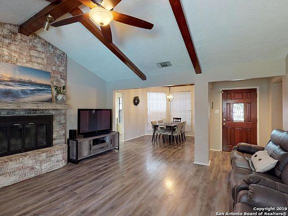 4th image of 1205 Cedarwood
