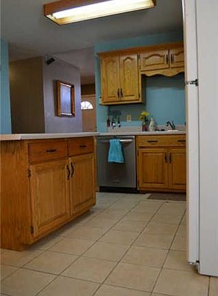 5th image of 258 Dale Haven Ln