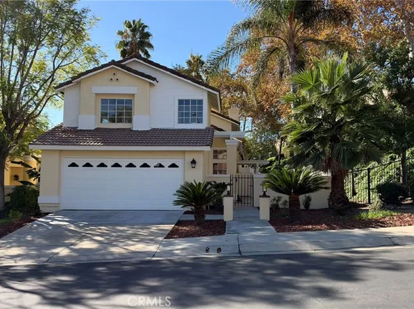 2060 Cedar St, Corona, CA 92879
