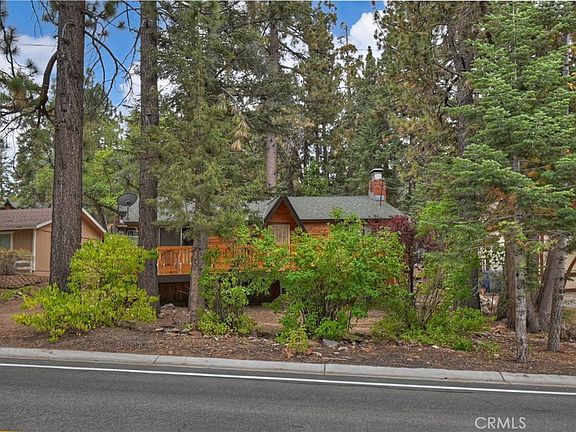 3rd image of 43115 Moonridge Rd