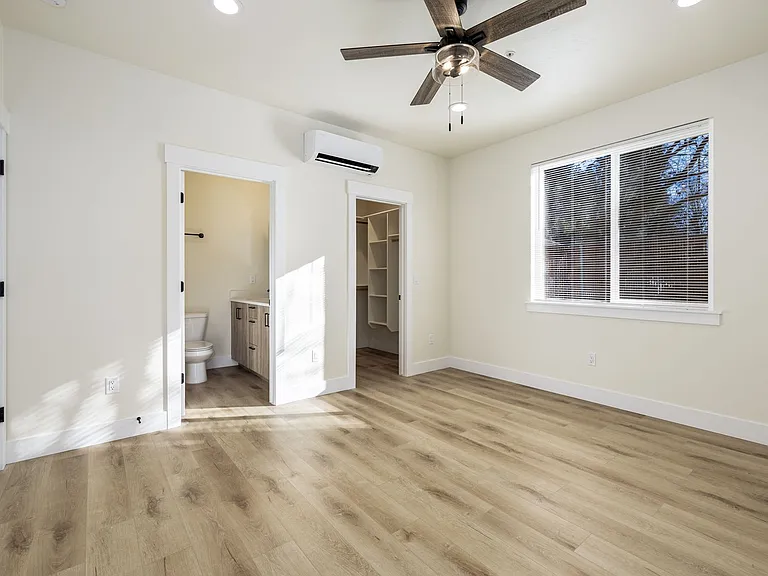 3322 N Cole Rd — Photo 12