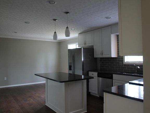 5th image of 4405 Valley Quail Blvd N