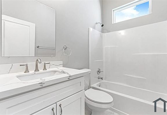 4th image of 1430 Elysian Fields Ave
